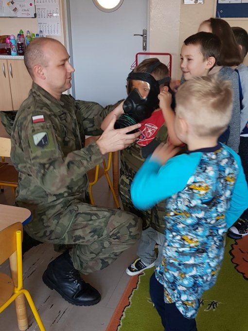 Wizyta żołnierza w grupie Niezapominajki