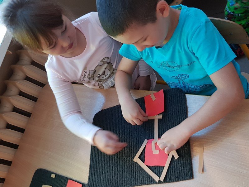 Zajęcia matematyczne w grupie Niezapominajki